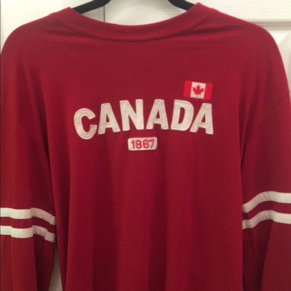 Canada 1867 Long sleeve embroidered shirt